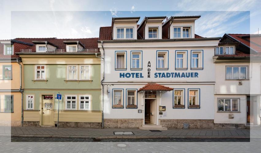 Muehlhaeuser Hof Und Stadtmauer Mühlhausen Exterior foto